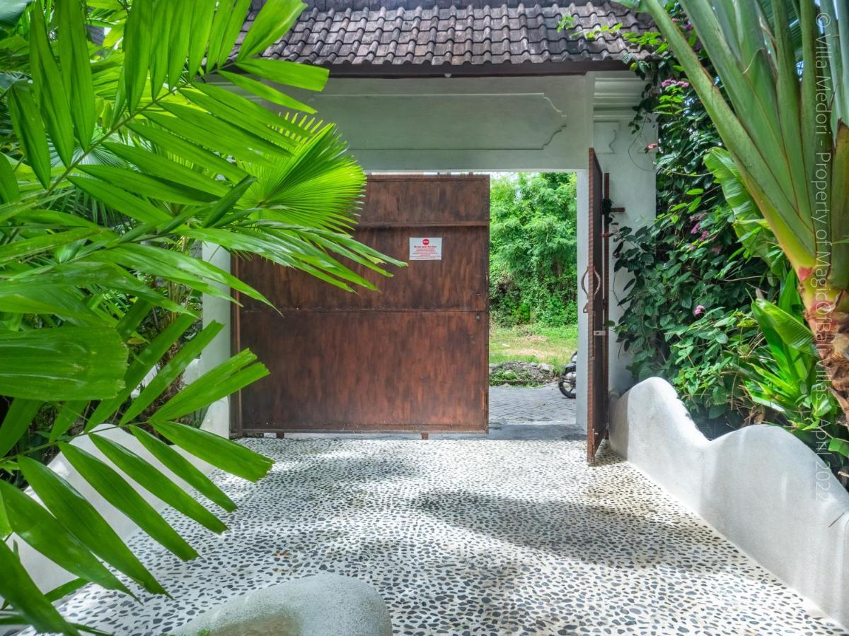 Villa Enjoy - Seminyak Center Ngoại thất bức ảnh