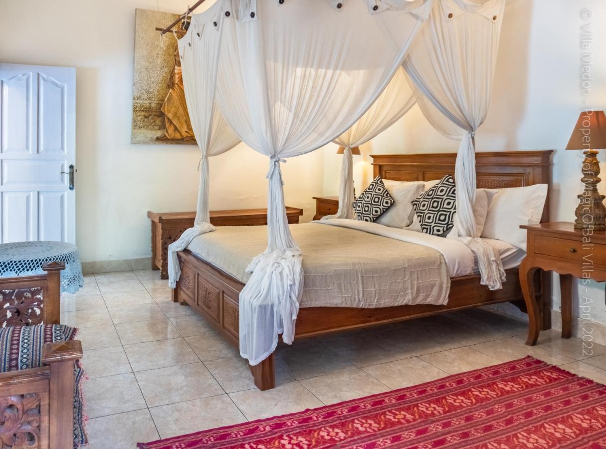Villa Enjoy - Seminyak Center Ngoại thất bức ảnh