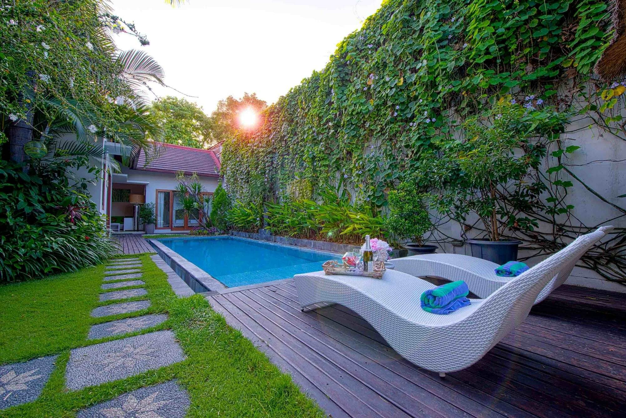 Villa Enjoy - Seminyak Center Ngoại thất bức ảnh