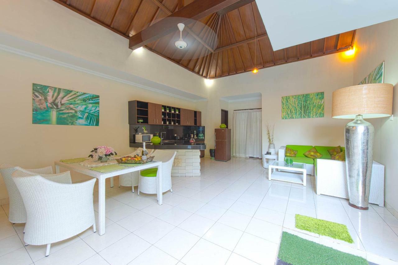 Villa Enjoy - Seminyak Center Ngoại thất bức ảnh