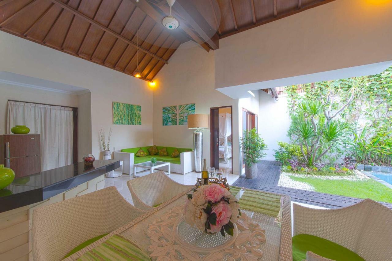 Villa Enjoy - Seminyak Center Ngoại thất bức ảnh